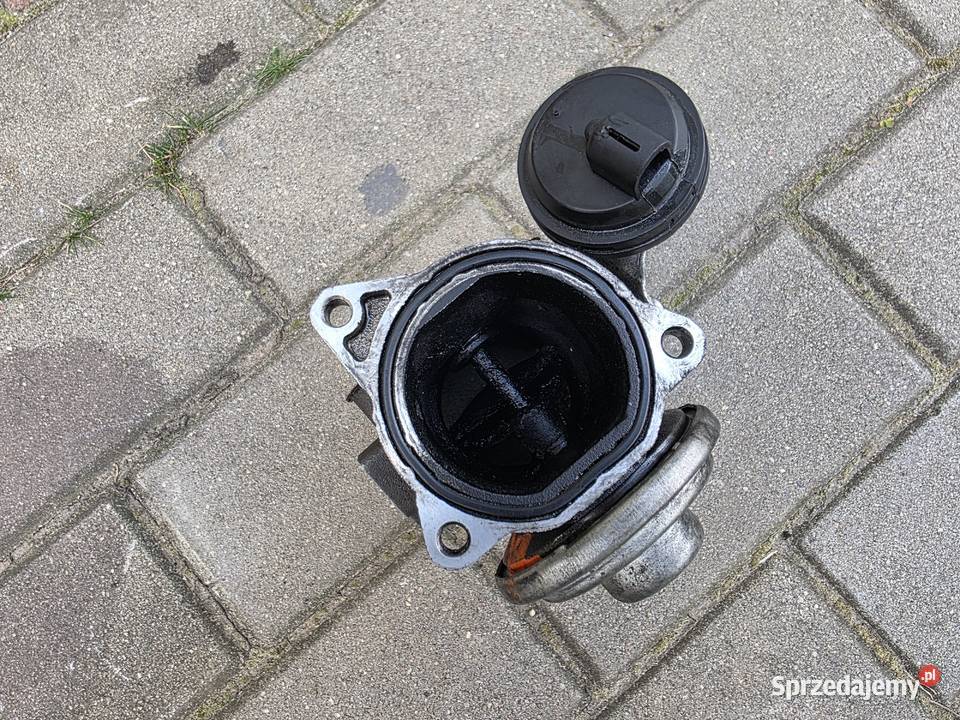 Zawór EGR Audi A4B6 19TDI AWX Rok produkcji 2001 Iława