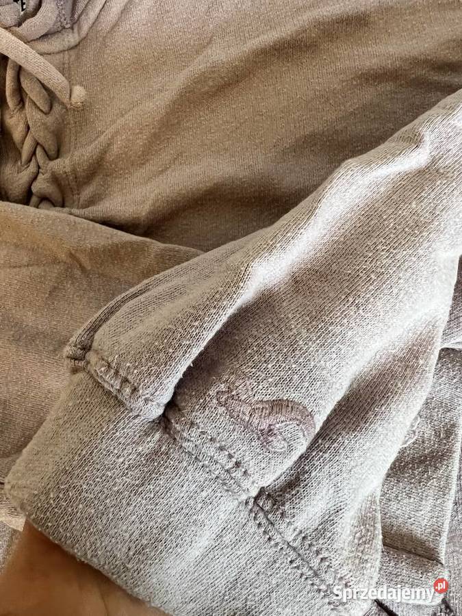 Fioletowa bluza sweter z wiązaniem i z kapturem podkarpackie Jasło