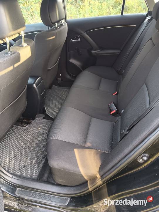 Toyota Avensis 20 D4D 2010 126KM mazowieckie Chynów sprzedam