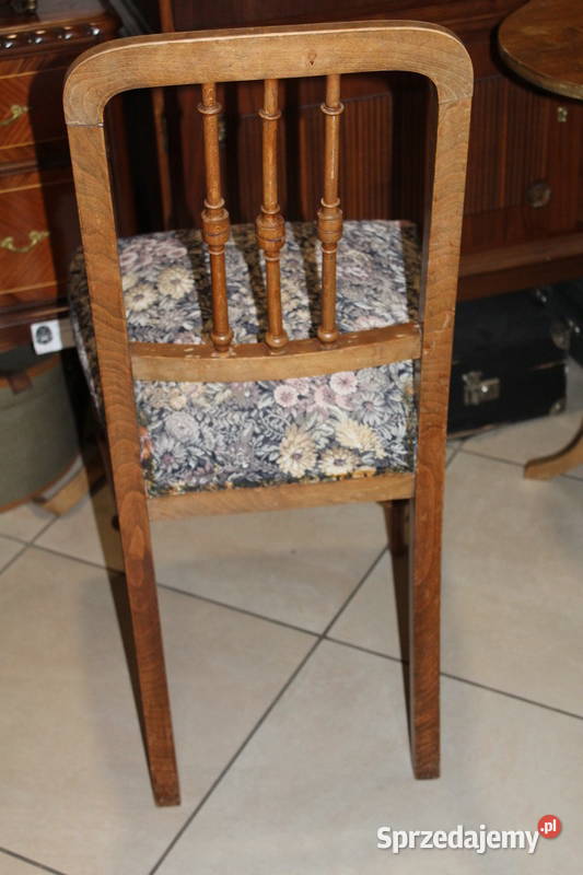 Krzesło dębowe 553 FiaF Szczecin sprzedam