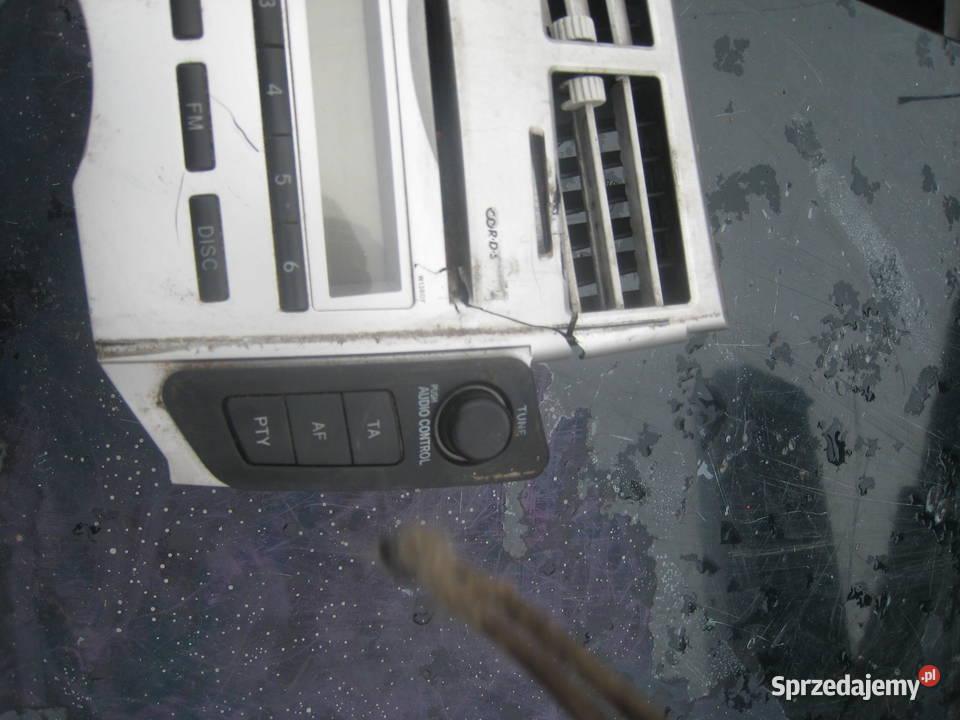Radio radioodbiornik Toyota Yaris II 861200D200 Kraków sprzedam
