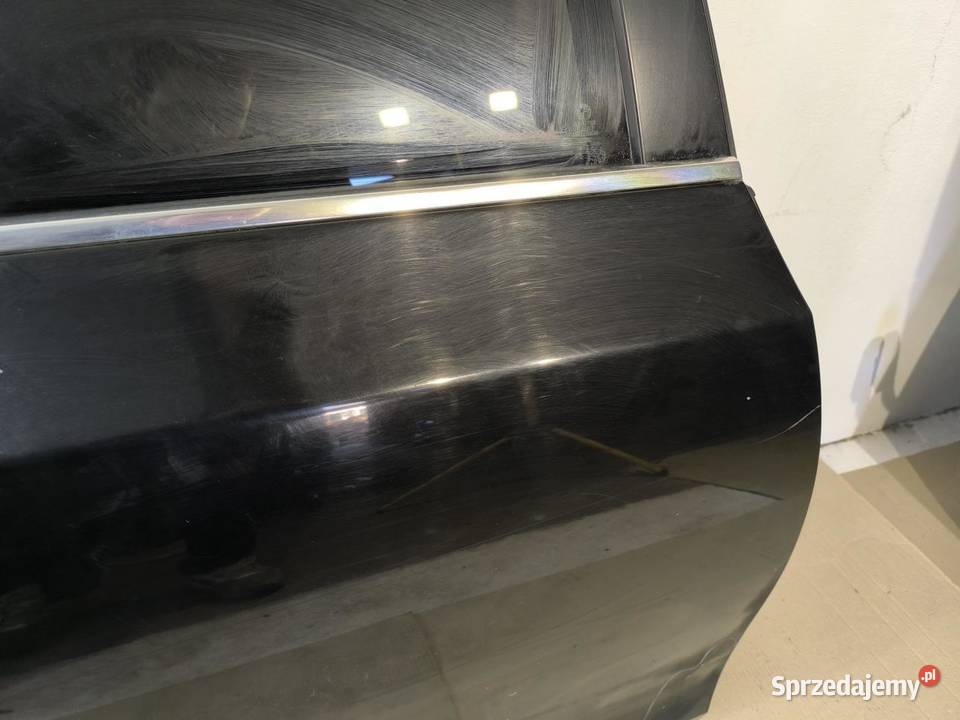 DRZWI KOMPLETNE PRAWY TYŁ 668 BMW E61 osobowe