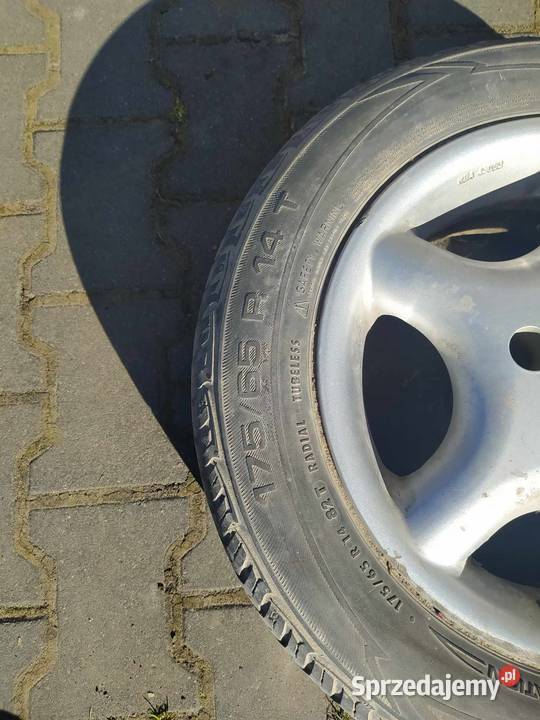felga do forda 14 z oponami Częstochowa sprzedam