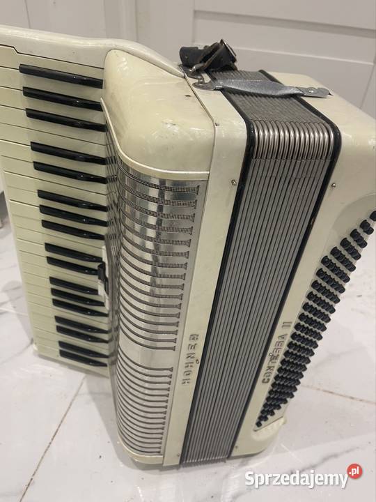 Sprzedam akordeon Hohner 120 Basów świętokrzyskie Kielce sprzedam