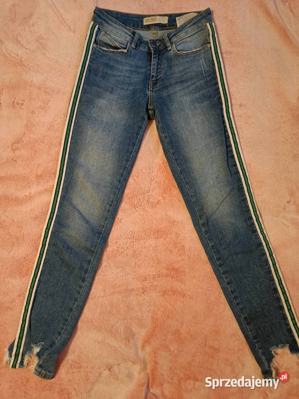 Spodnie z lampasami Zara r XS 34 podkarpackie Dąbrowica sprzedam