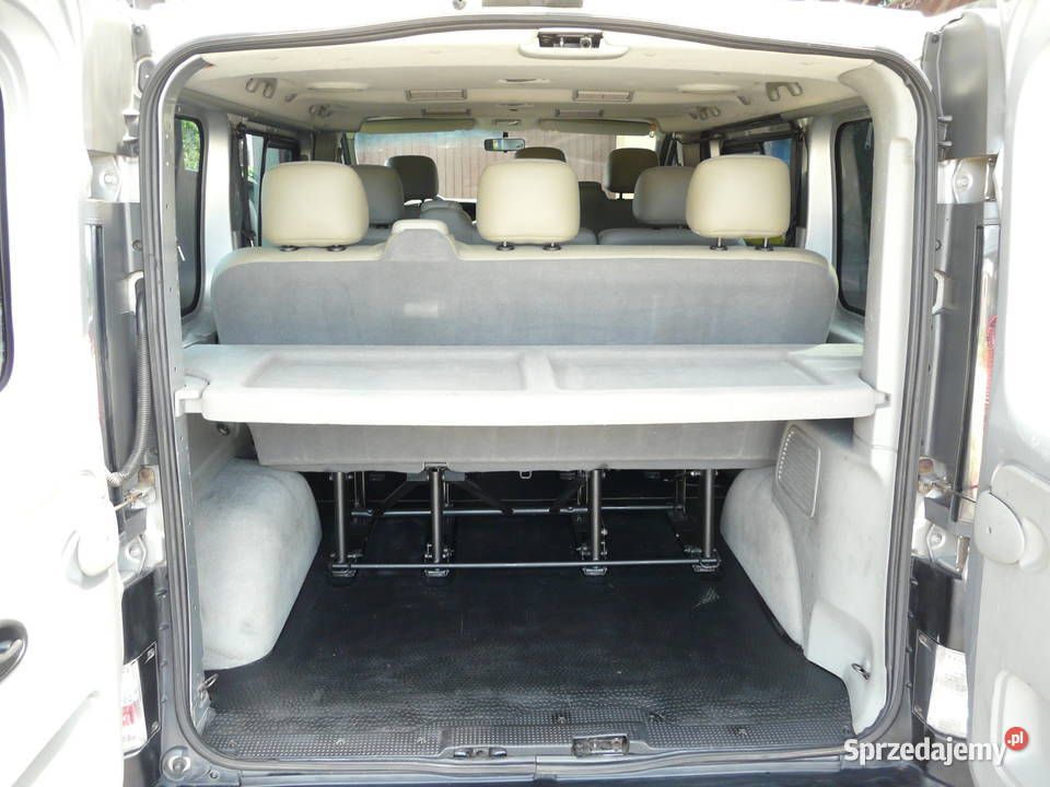 Opel Vivaro 19 CDTi 9 osobowyskrzynia biegów 6 Vivaro łódzkie Wieruszów