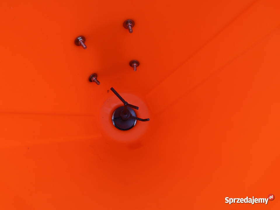 NOWA Solarka do Quada Samochodu 100 L Silnik 300