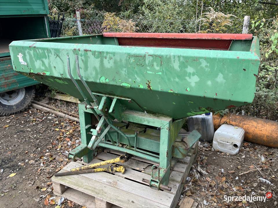 Sprzedam rozsiewacz nawozu 800900L Rozsiewacze nawozów Dzierżoniów