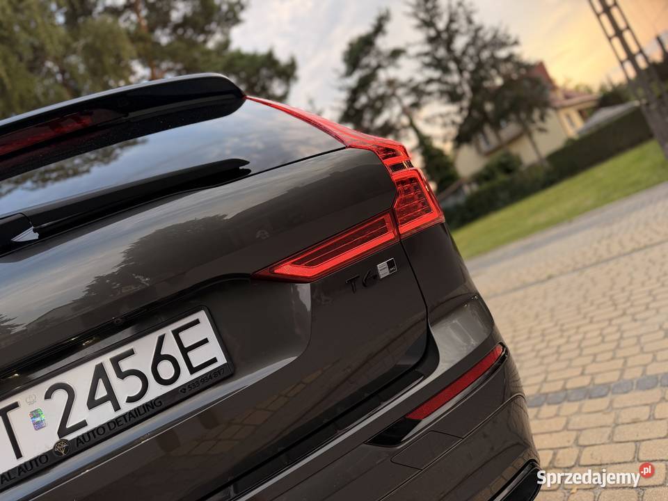 Volvo XC60 T6 Inscription AWD 316 Pine Grey 724 Kołbiel