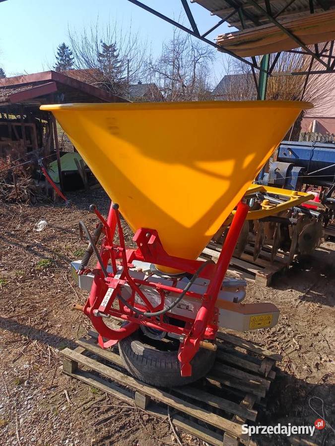 Rozsiewacz dwutalerzowy hydrauliczne otwieranie sprzedam