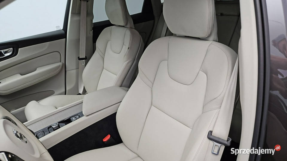 Volvo XC 60 B5 B AWD Plus Bright aut Z Polskiego benzyna Warszawa