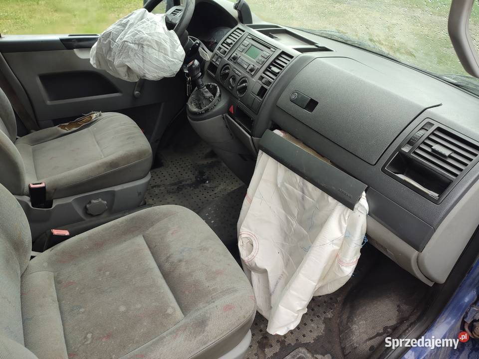 Volkswagen transporter T5 25TDI AXD 2004 Volkswagen świętokrzyskie Sędziszów