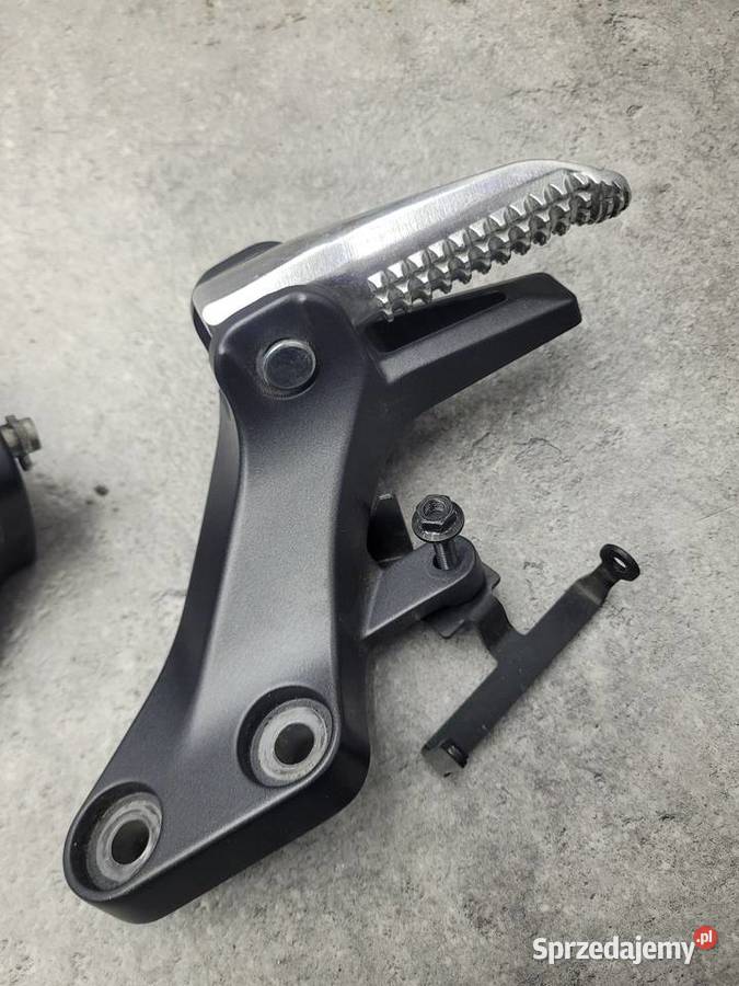 YAMAHA MT 09 MT09 MT09 2124 OEM PODNÓŻEK SET Nowy Tomyśl