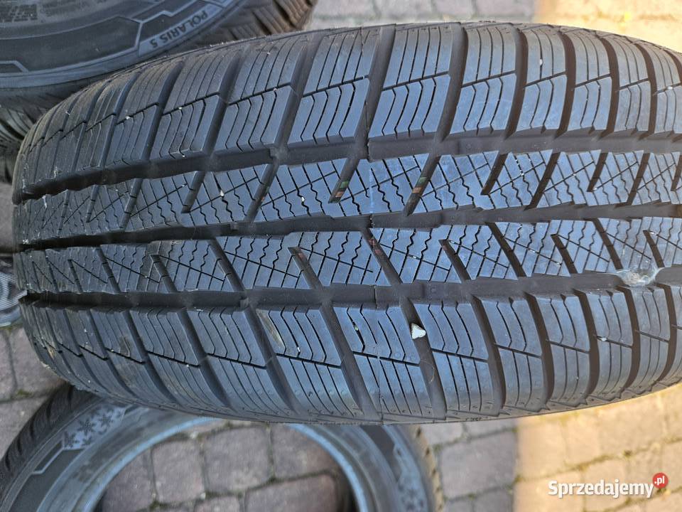 OPONY ZIMOWE BARUM POLARIS 5 sprzedam