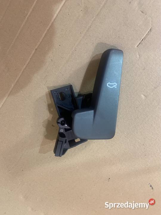 Rączka otwierania maski 517823633B vw troc skoda zachodniopomorskie Szczecin