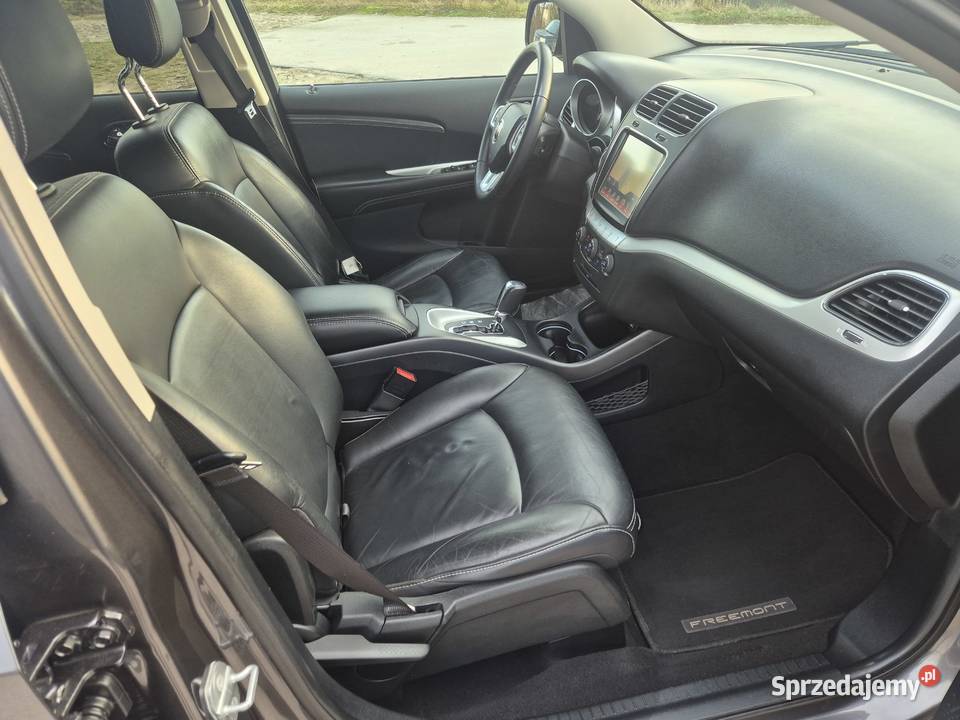 Fiat Freemont Black Code 4x4 2015r 20D 170 Full kurtyny powietrzne lubelskie Góra Puławska