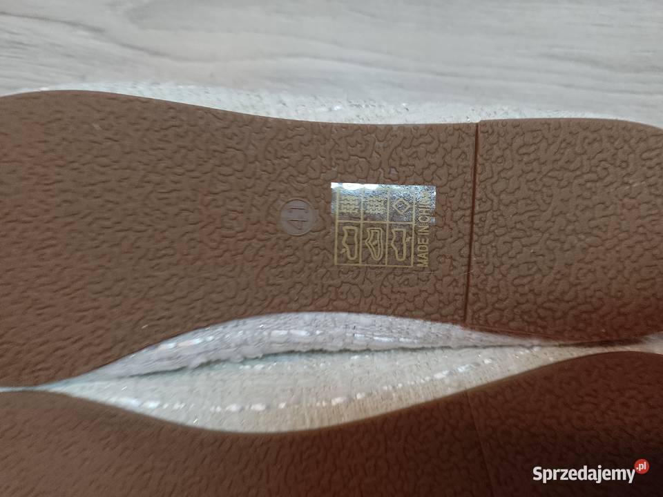 41 Ekskluzywne biało czarne baleriny wieczorowe tkanina Kraków