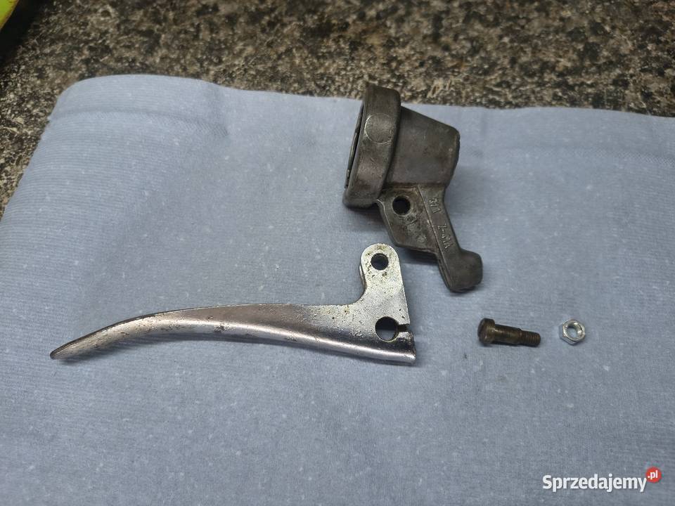 Korpus gazu dźwignia klamka chamulca komar Romet Dźwignie sprzęgła i hamulca sprzedam