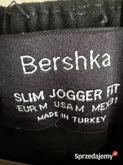 Spodnie męskie M Jogger fit Bershka czarne z Częstochowa sprzedam