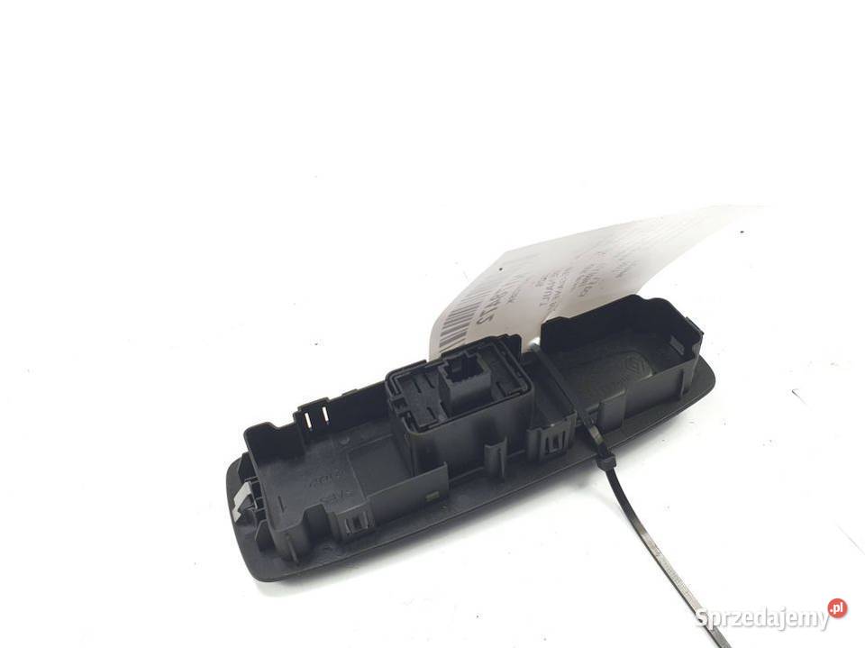 PRZYCISK RENAULT MEGANE IV GRANDTOUR 809605274R osobowe Lipno