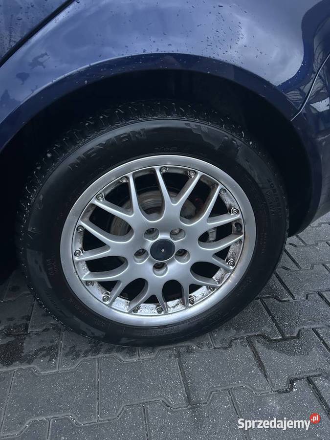 Volkswagen Golf IV 18T 1999 r Nowe opony Rok produkcji 1999 Opole sprzedam