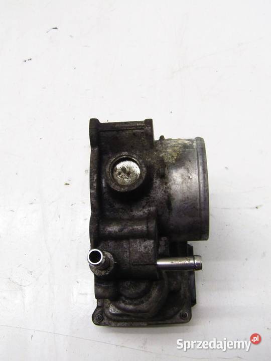 PRZEPUSTNICA 18 HYBRID TOYOTA PRIUS III LIFT