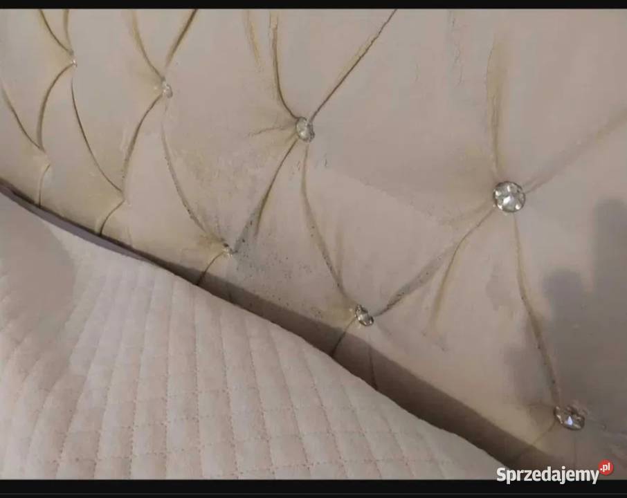 Łóżko 220x200 ekoskóra drewniany stelaż Lewin Brzeski sprzedam