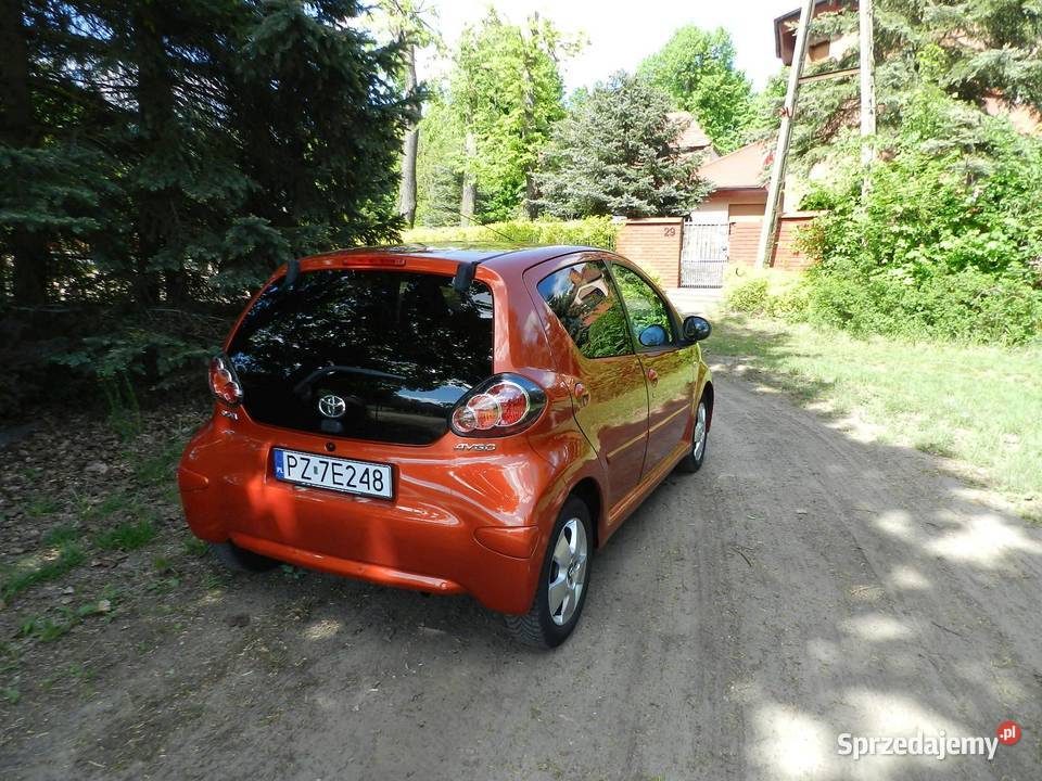 Toyota Aygo I Grzane fotele Czujniki cofania radio Aygo Puszczykowo