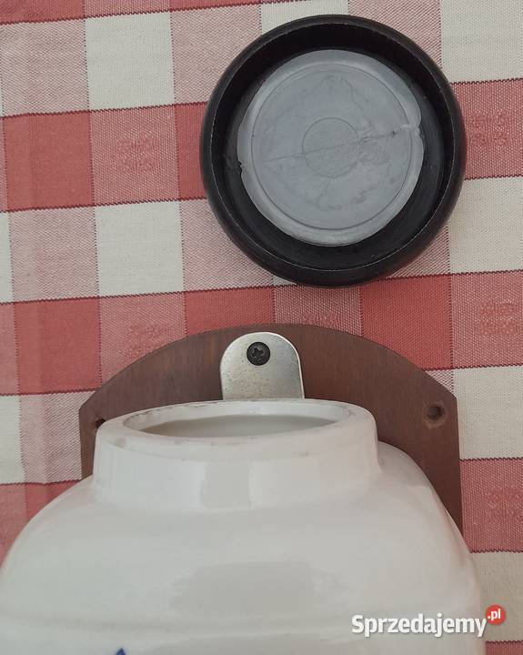 Ozdobny młynek vintage z holenderskim wiatrakiem