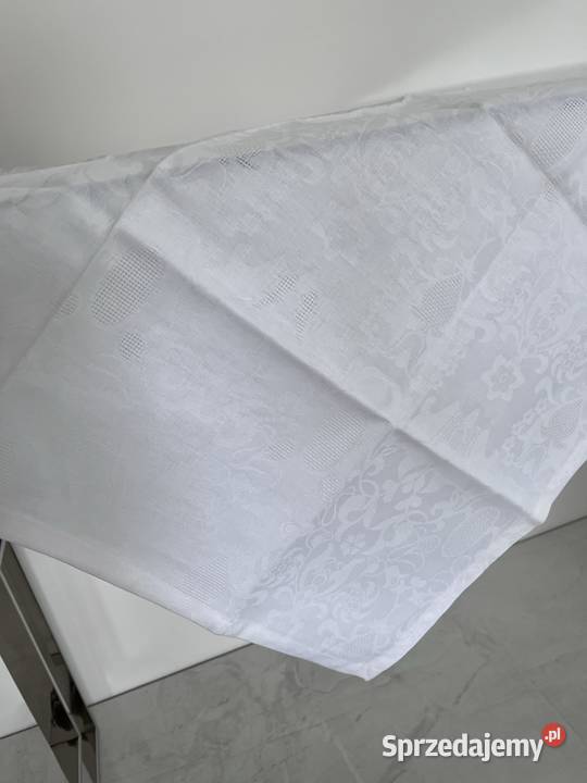 Biała serweta w żakardowy wzór 70x70 Wrocław