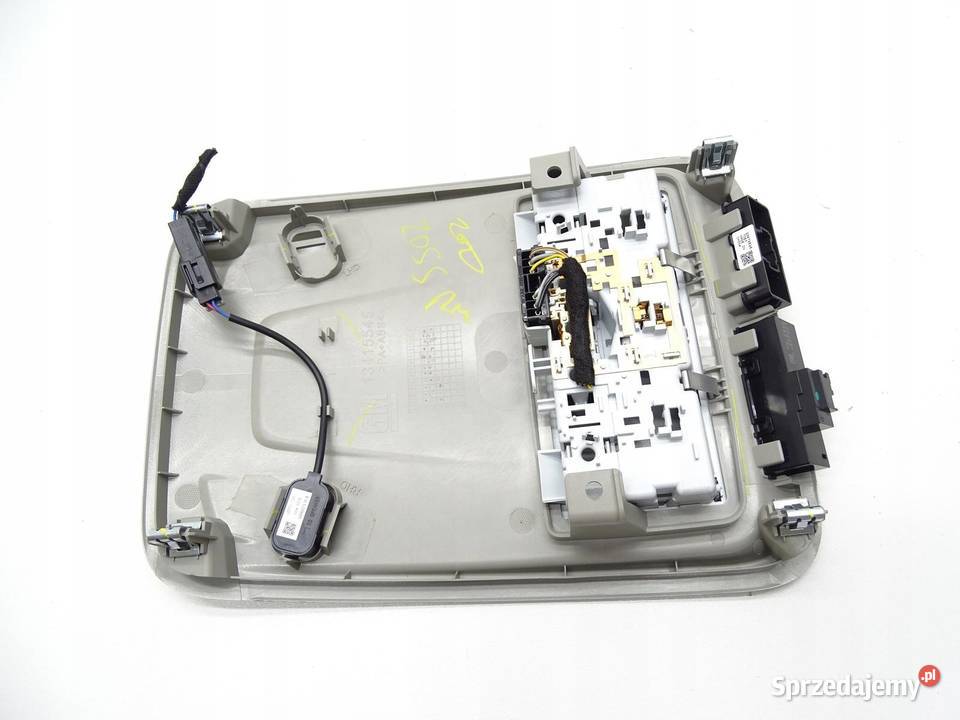 LAMPA OŚWIETLENIE KABINY PODSUFITKI OPEL ASTRA V