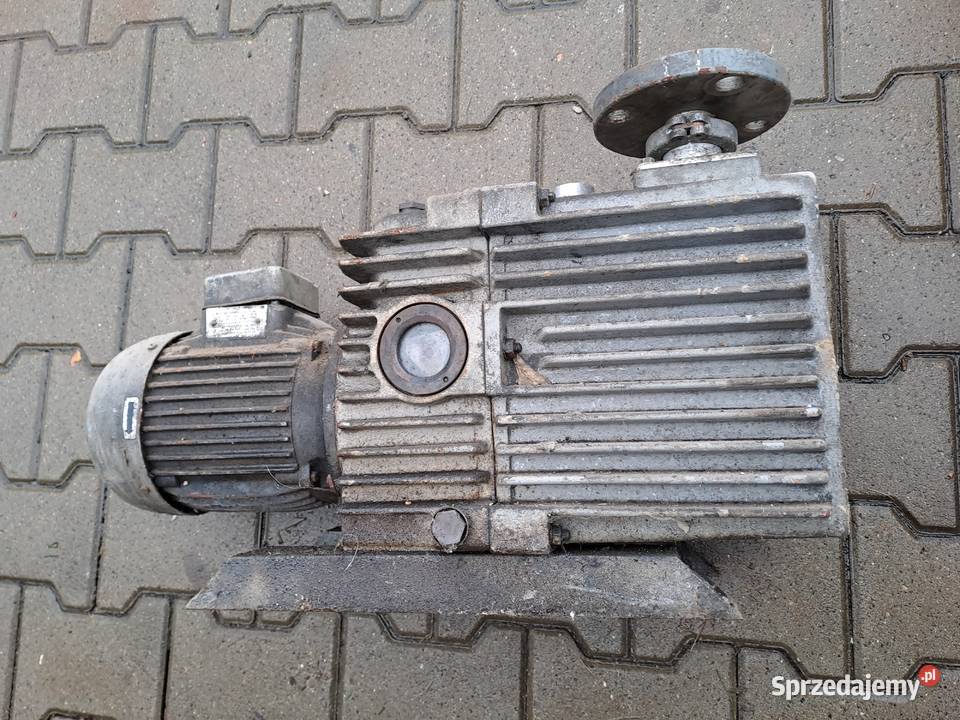 Pompa prózniowa Leybold D30A małopolskie Poznachowice Dolne sprzedam