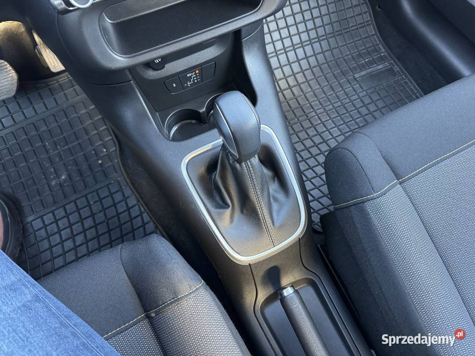 Citroen C3 12 BENZYNA Klimatronik Tempomat Ledy Konin