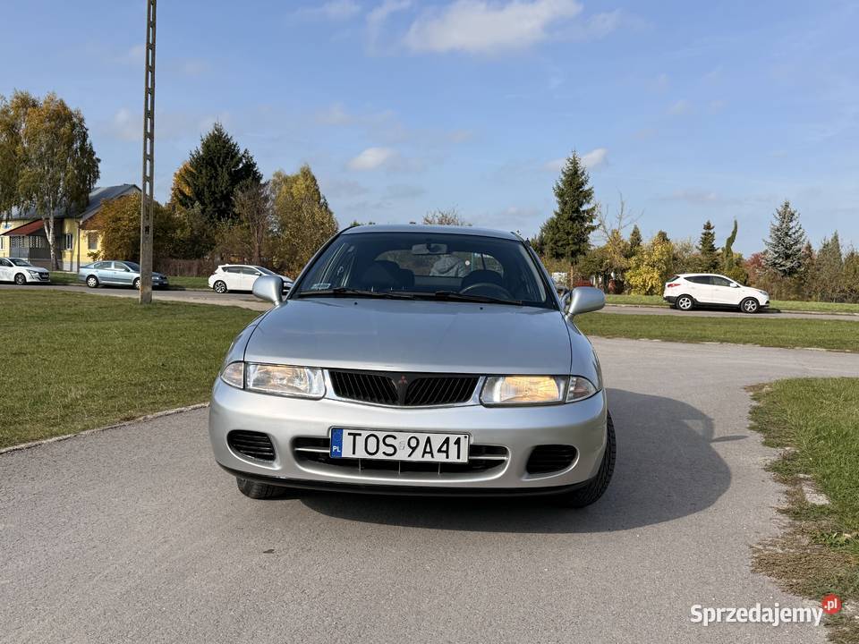 Mitsubishi Carisma 16 100 benzyna pierwszy benzyna Mitsubishi świętokrzyskie Ostrowiec Świętokrzyski