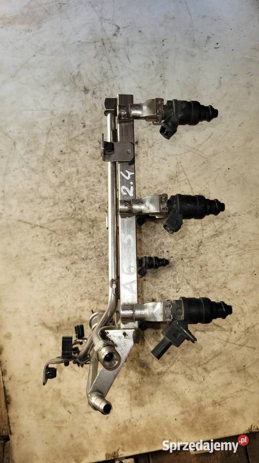 Listwa wtryskową Audi A6 C5 24 V6
