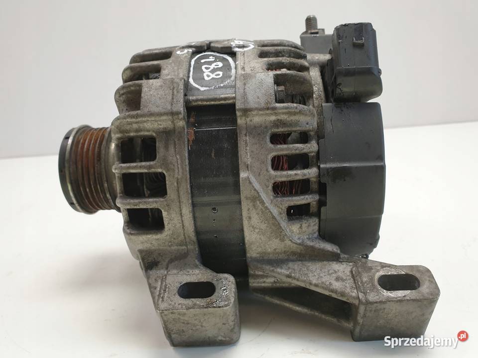 Volvo XC60 24 D5 ALTERNATOR bosch 31419555 Janów