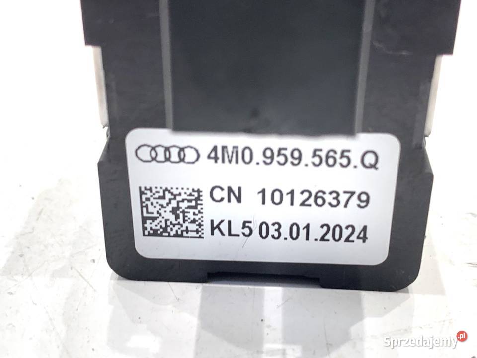 PRZEŁĄCZNIK REGULACJI LUSTEREK AUDI A4 B9