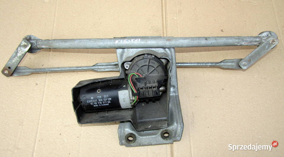 MECHANIZM WYCIERACZEK FORD FIESTA MK VI