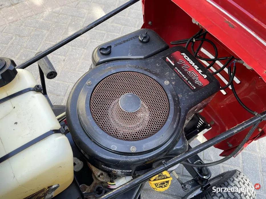 Kosiarka traktorek MTD RH 11576 z koszem Janów