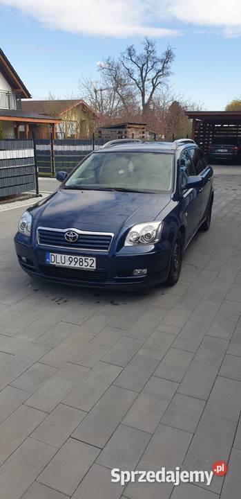 Toyota Avensis 18 Benzyna 128 Kombi Lubin