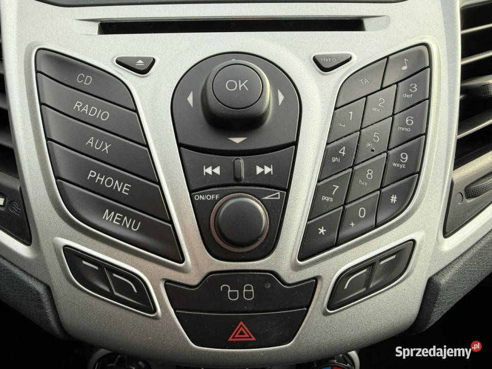 Ford Fiesta nowa Niski oryginalny przebieg Mk7 czujnik zmierzchu Poznań