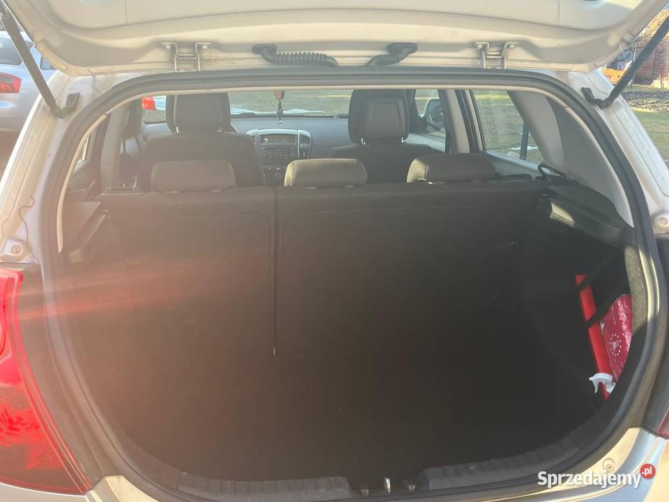 Kia ceed Hatchback Konopnica