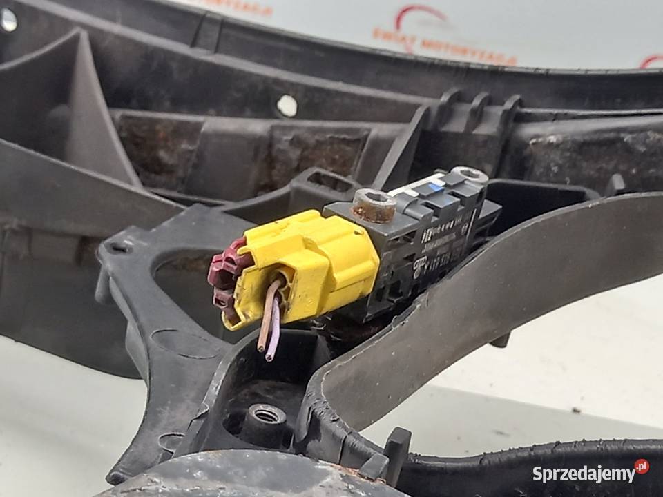 AUDI A4 B7 SLINE 08r pas przedni wzmocnienie Kielce