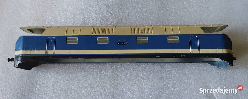 Obudowa używana do lok V 180 Piko H0 Kraków