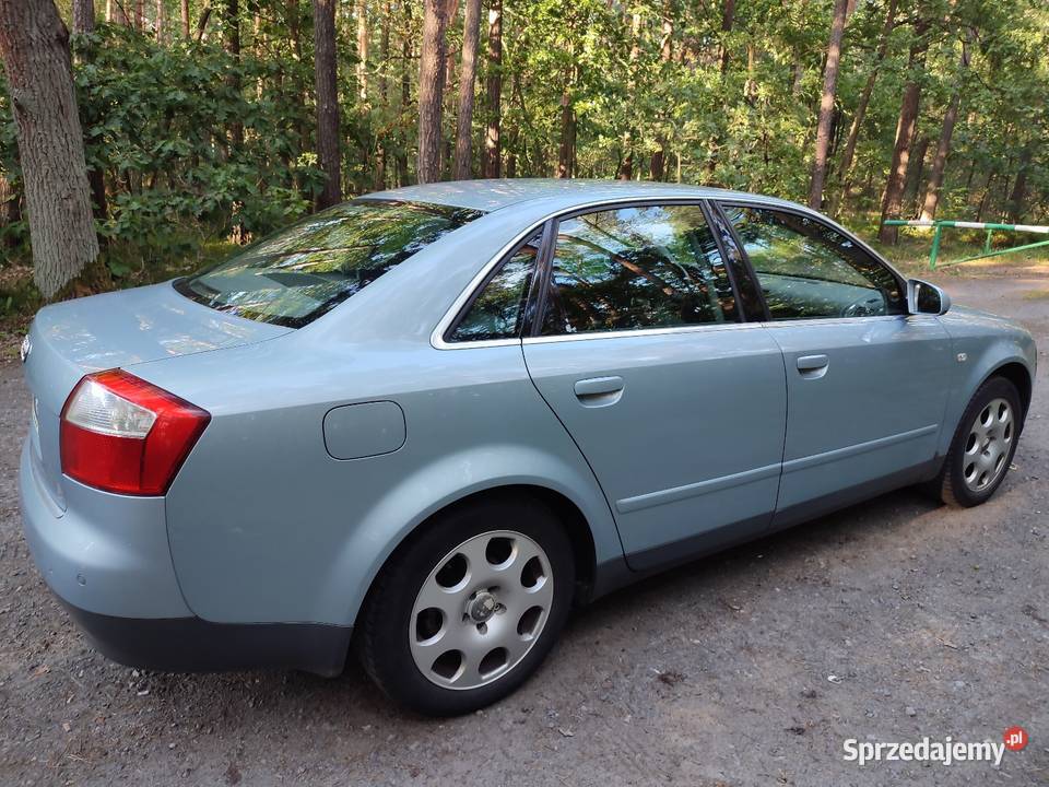 Audi A4 B6 20 130 benzyna zadbany bez korozji Sedan / Limuzyna