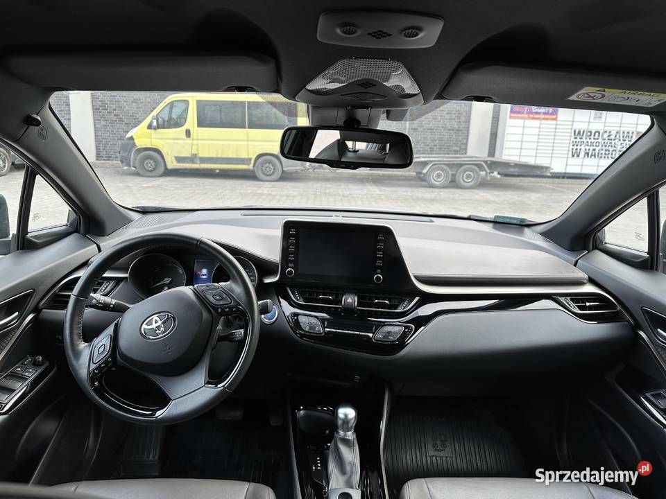 Toyota CHR Toyota CHR 20 Hybrid 184 Executive C-HR Wrocław