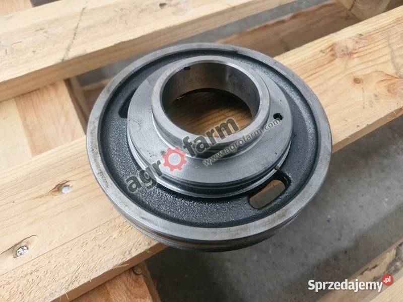 Uchwyt dyferencjału tylnego Valtra C90 6000 8000 Byków