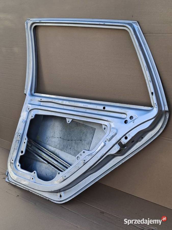 SKODA FABIA I KOMBI DRZWI PRAWY TYŁ PRAWE TYLNE Bieleń sprzedam