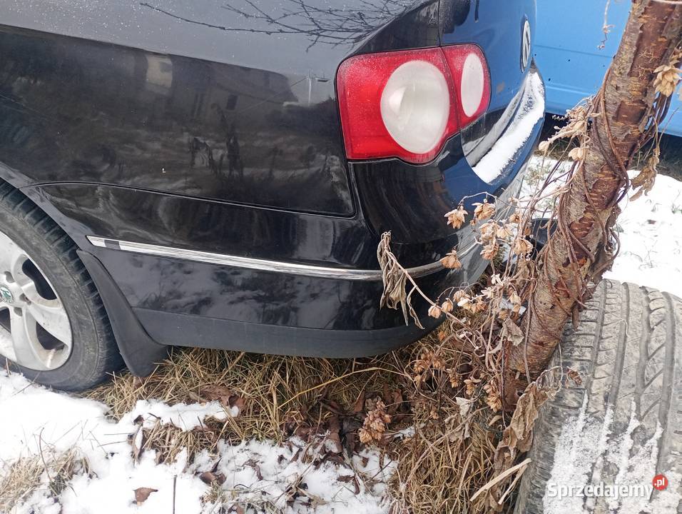 Zderzak tylny tył passat b6 czarny wrocław i