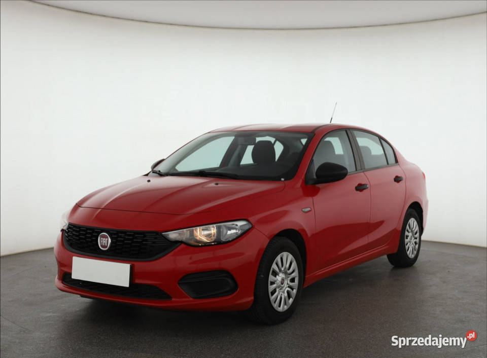 Fiat Tipo 14 16V gniazdo USB